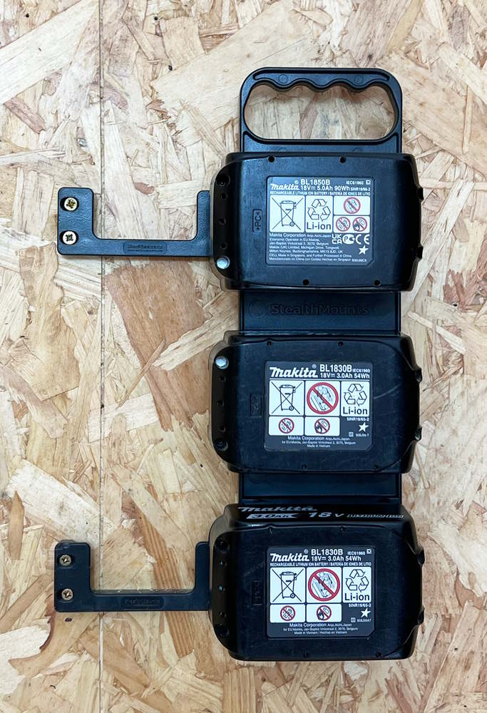 StealthMounts Makita 18V LXT Battery Board med håndtag
